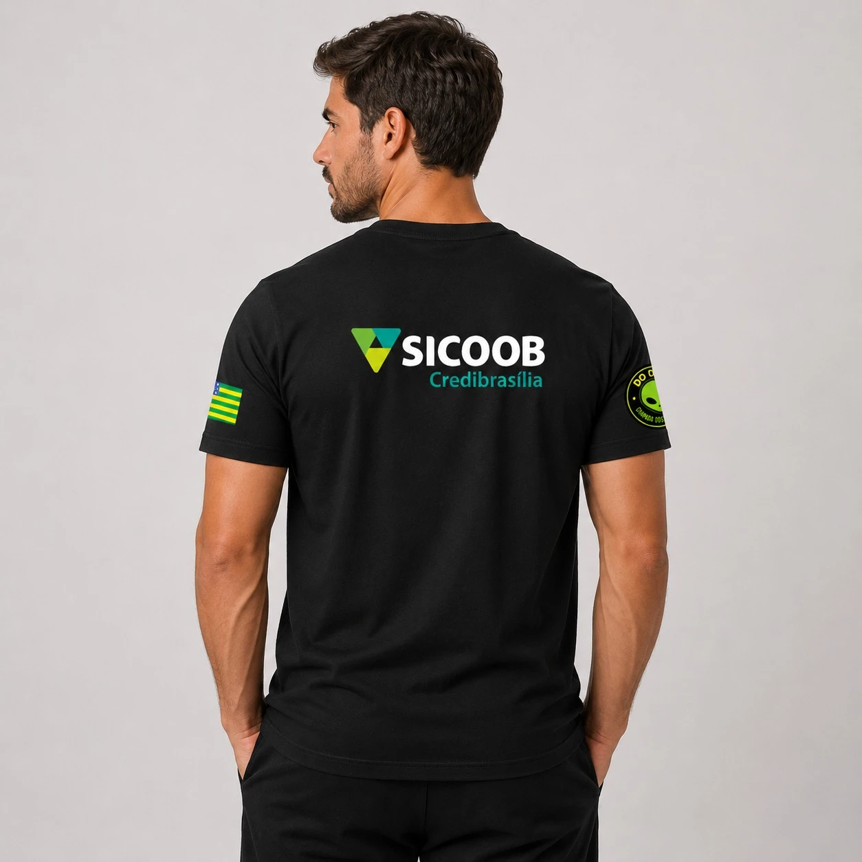 Camiseta Tradicional Unissex 4º Encontro Abduzidos Pela Chapada. Vila de São Jorge. - Imagem 2
